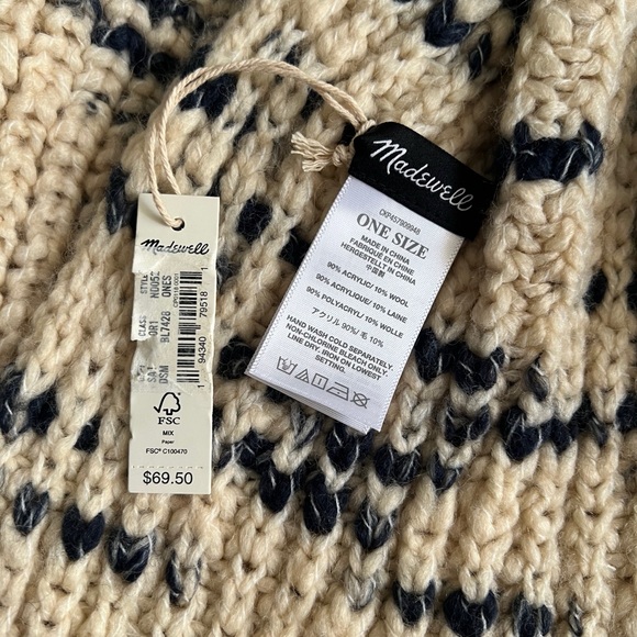 Madewell Patterned Pom-Pom Scarf - Picture 6 of 6